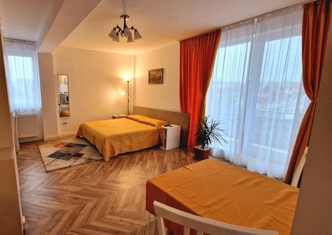Ferienwohnung Domus Magistrae Bukarest Exterior foto